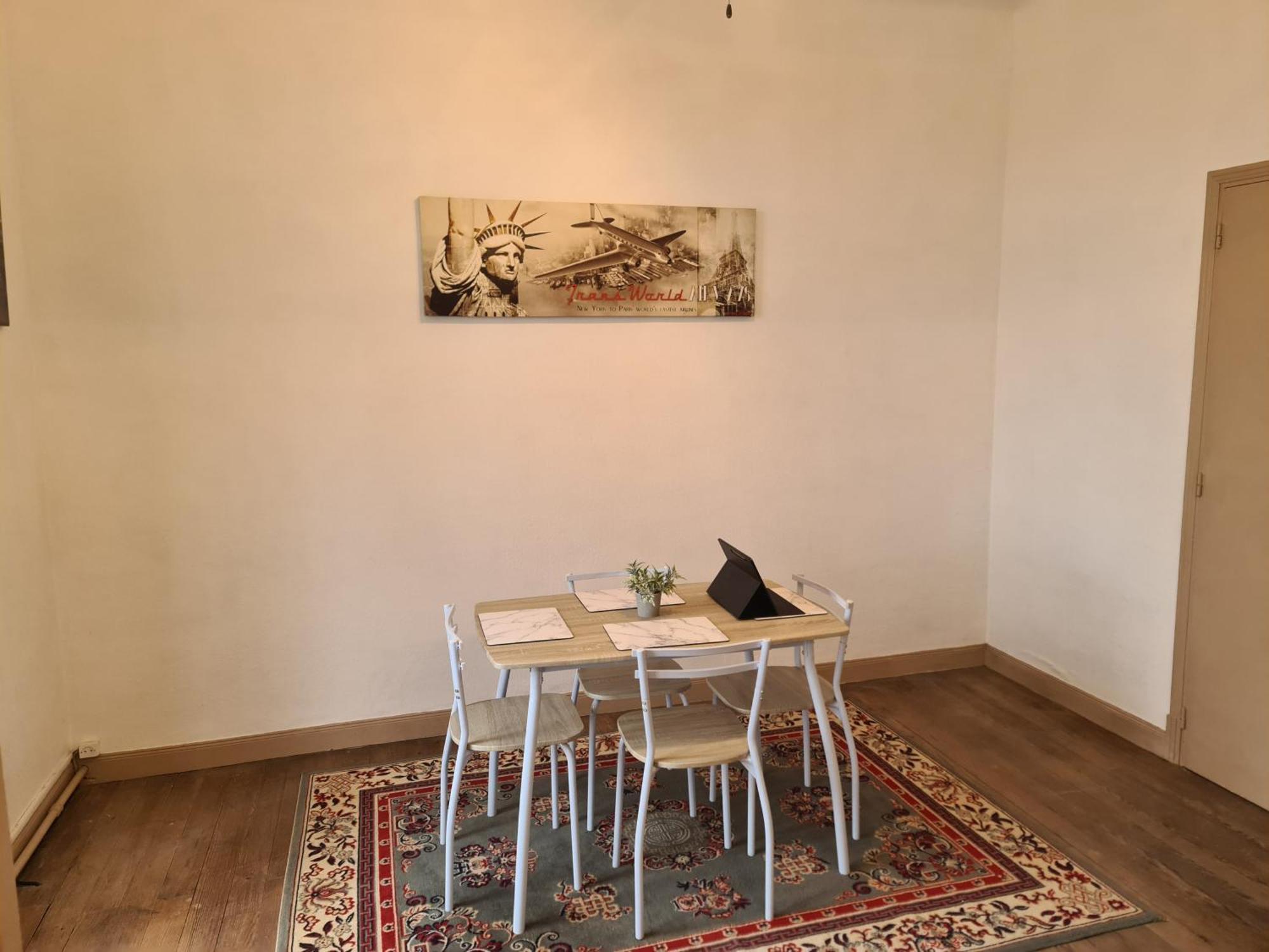 Apartamento Spacious Luxury 2 Bed Carcasona